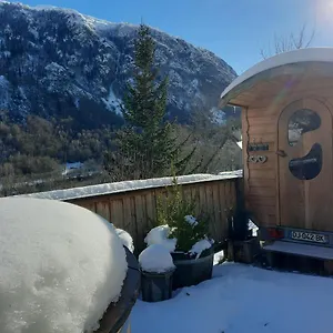 Roulotte Ancolie Chalet Gèdre