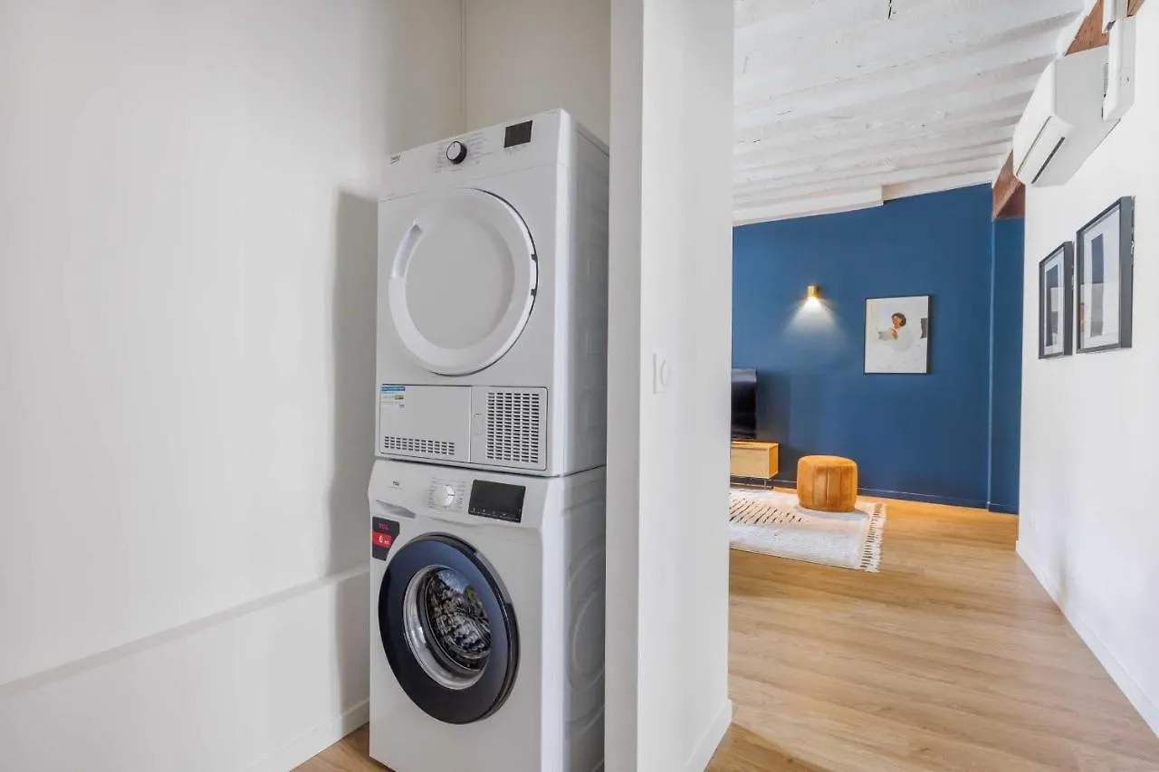 Appartement Residence Bon Marche Paris France