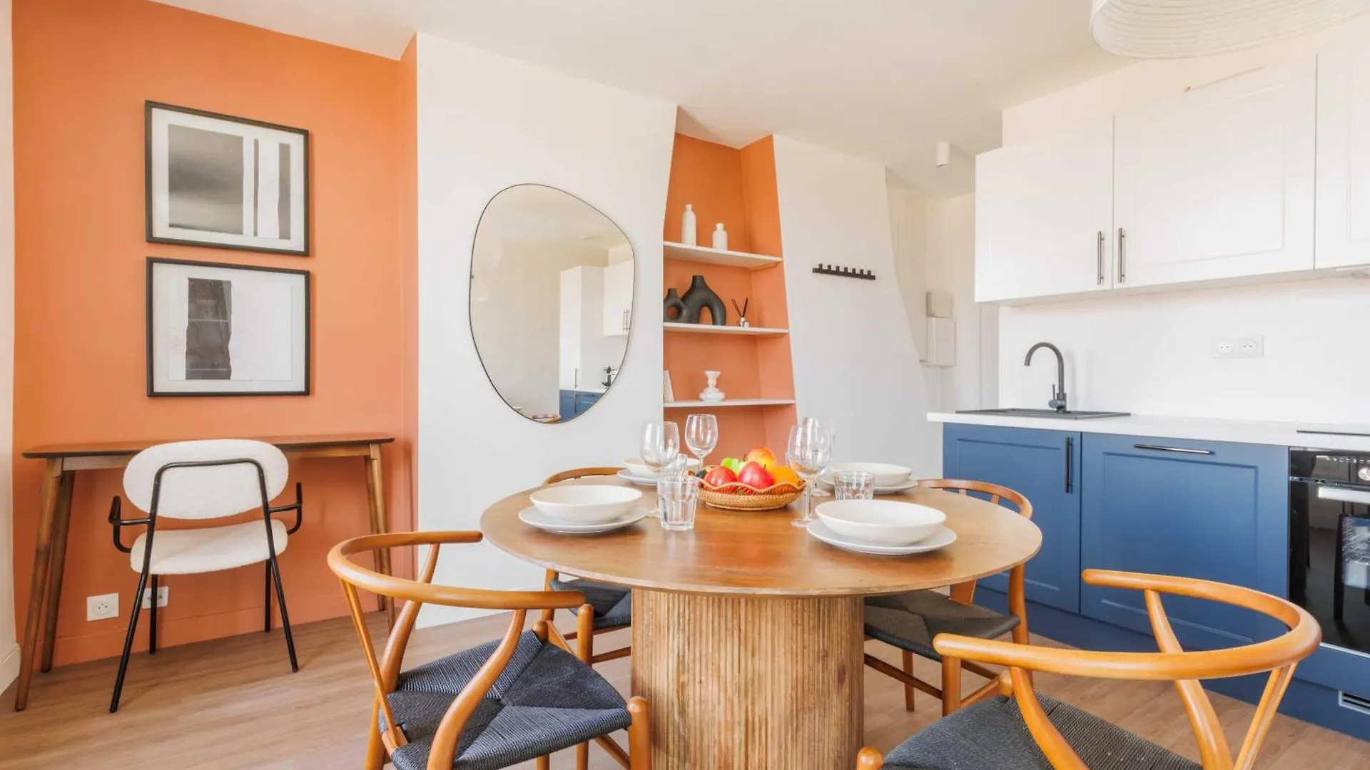 Residence Bon Marche Paris 0*,  France