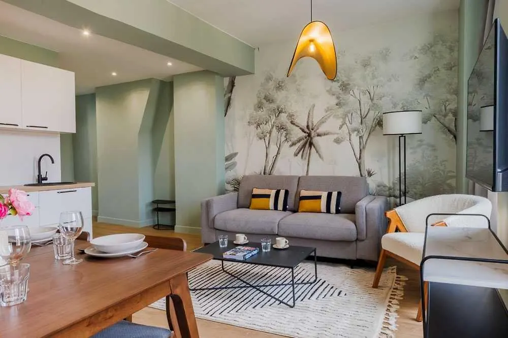 Residence Bon Marche contacts