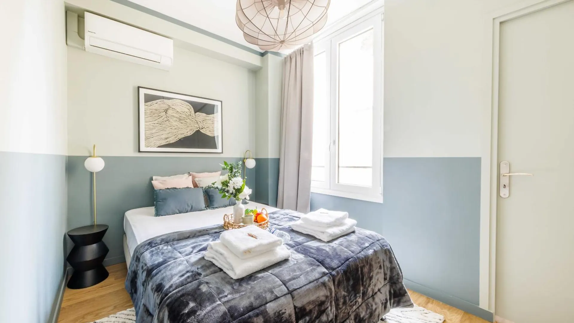 Residence Bon Marche Paris 0*,  France